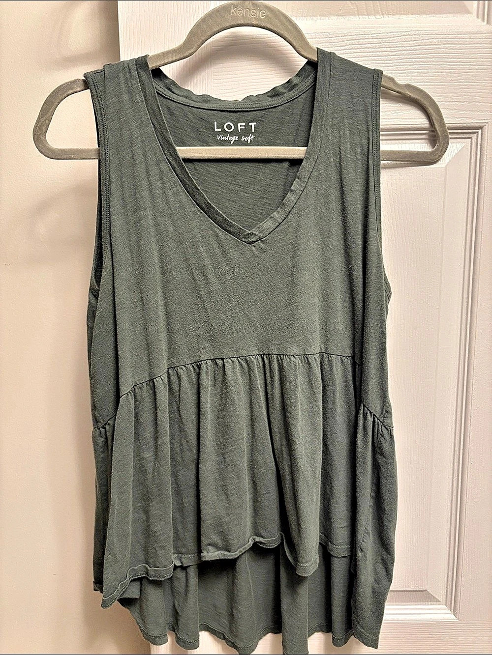 LOFT Vintage Soft Sleeveless Tiered Tank in Green Size Medium